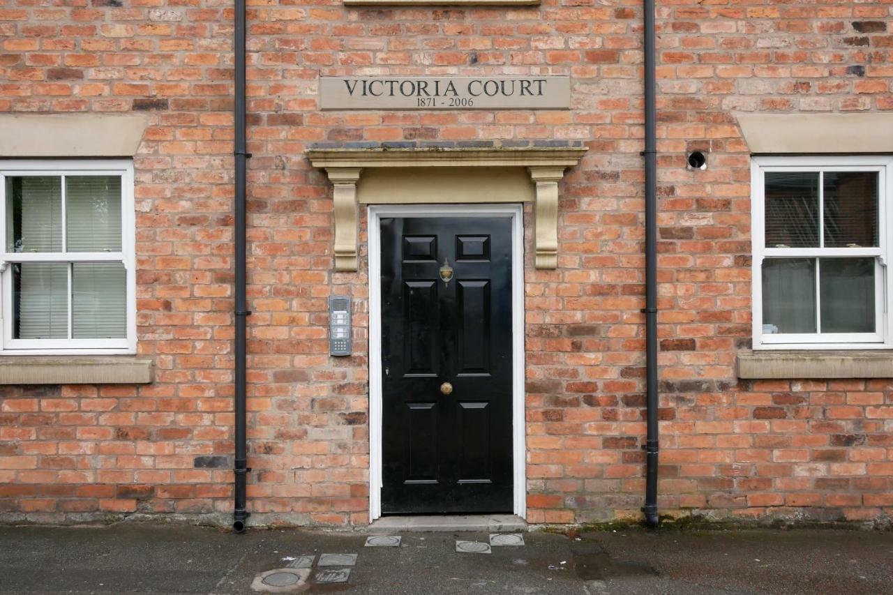 Crewe Short Lets 4 Victoria Court, Crewe Apartment Exterior photo